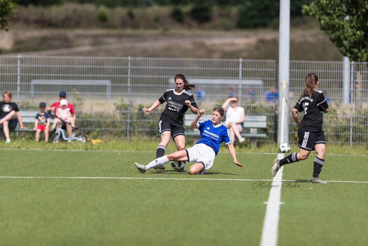 Bild 150 - Frauen FSC Kaltenkirchen - SG Daenisch-Muessen : Ergebnis: 7:1